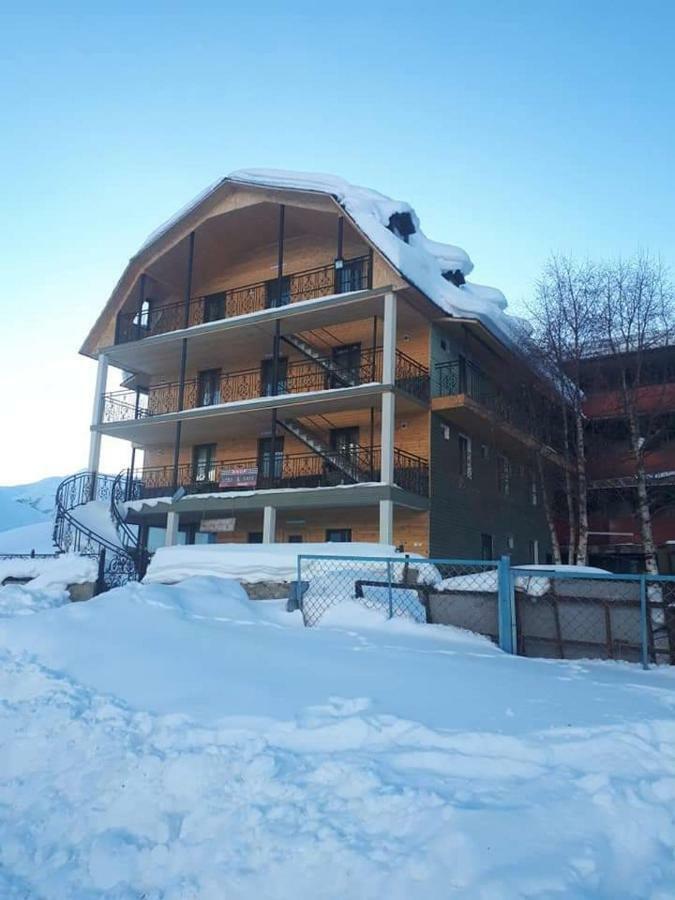 Ushguli Panorama Guest House Exterior photo